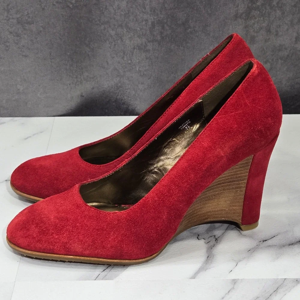 Donald J Pliner Heather Pumps Womens 7.5 Tomato Red Suede Covered Wedge Heels